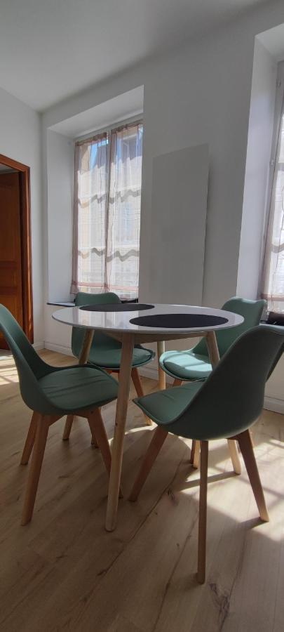 Appartement Le Petit Charcot Шарлевиль-Мезьер Экстерьер фото